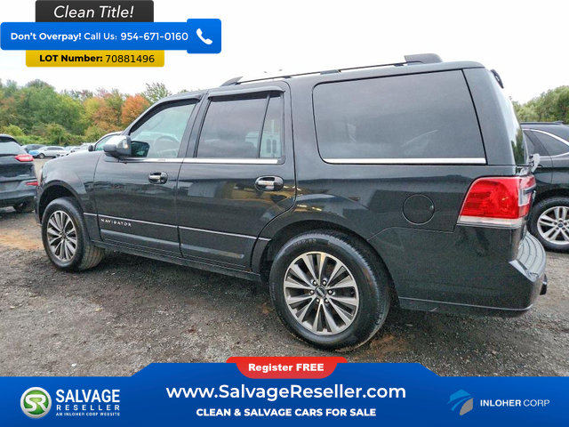 Used 2015 Lincoln Navigator 4WD image 3