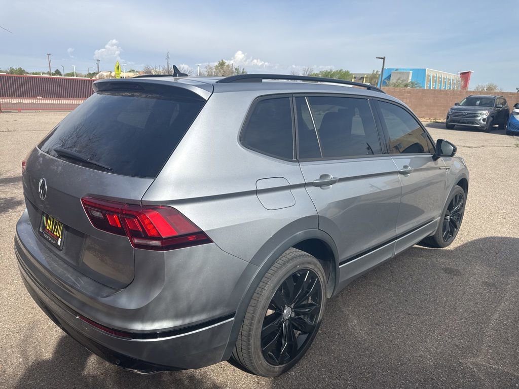 Used 2021 Volkswagen Tiguan SE R-Line image 13