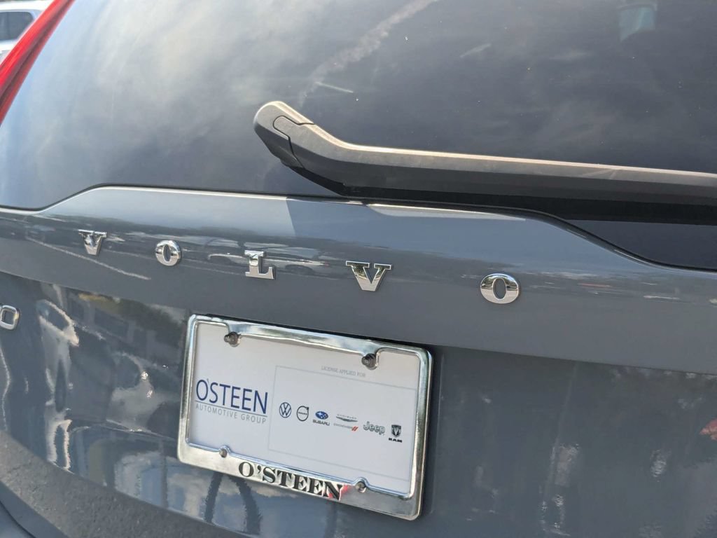 Certified 2023 Volvo XC90 B6 Ultimate AWD/4WD image 17