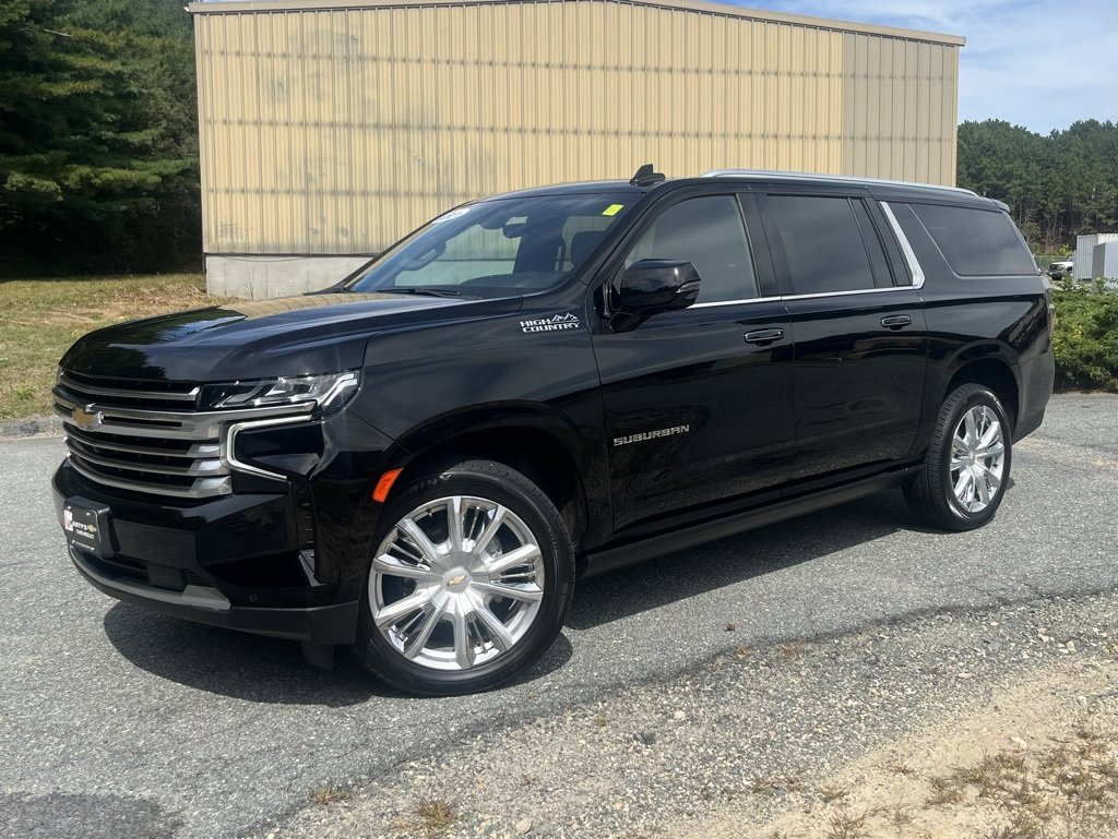 Used 2021 Chevrolet Suburban High Country w/ Premium Package 2