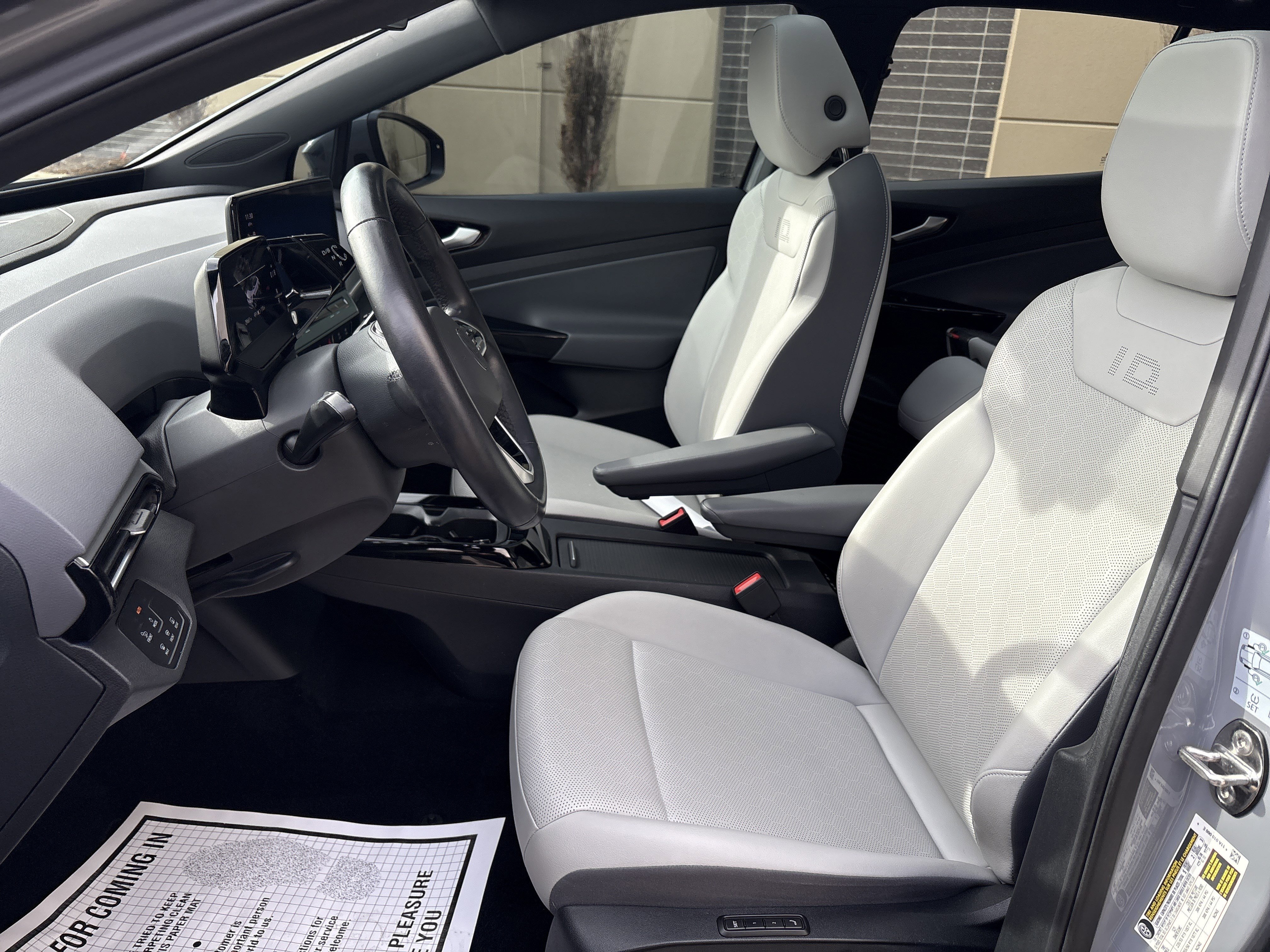 Used 2022 Volkswagen ID.4 Pro S image 16