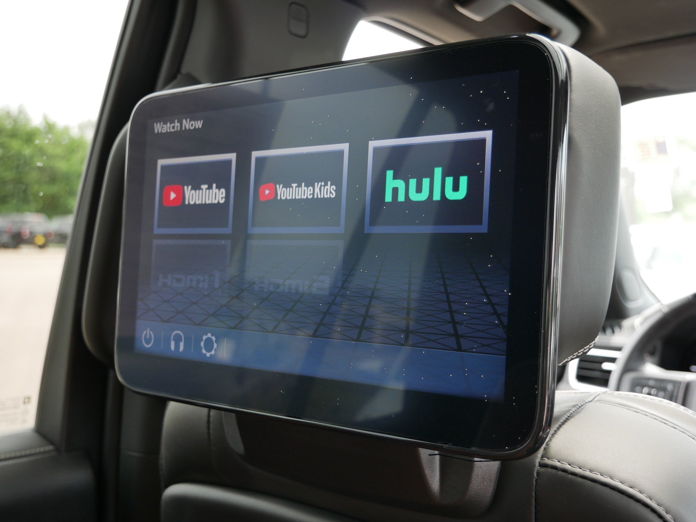 Used 2024 GMC Yukon Denali Ultimate AWD/4WD image 15