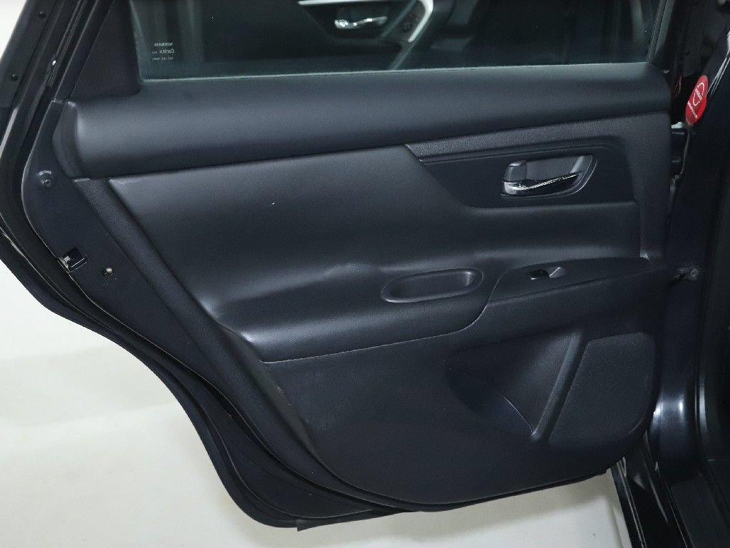 Used 2018 Nissan Altima 2.5 S w/ S Convenience Package FWD image 13