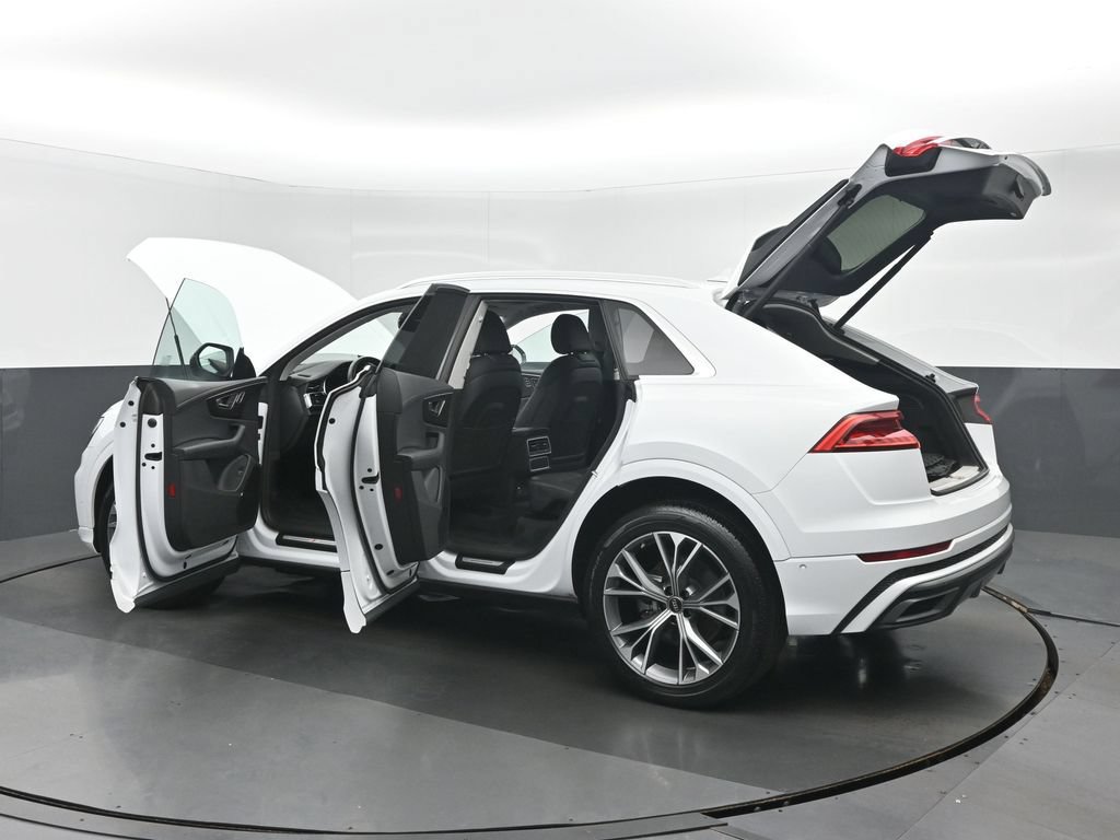 Used 2023 Audi Q8 Prestige w/ Prestige Package AWD/4WD image 42