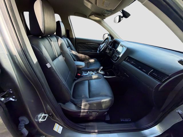 Used 2018 Mitsubishi Outlander SEL AWD/4WD image 13