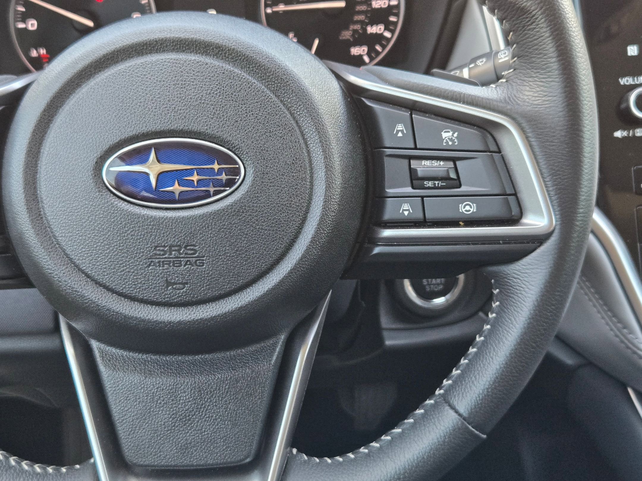 Used 2025 Subaru Outback Premium AWD/4WD image 24