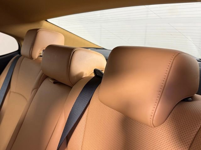 Used 2024 Lexus ES 350 w/ Premium Package image 24