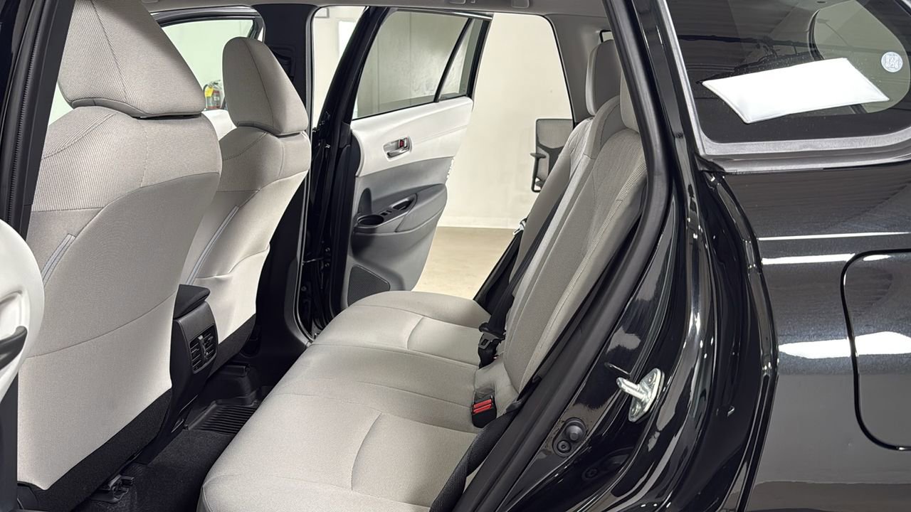 Certified 2026 Toyota Corolla Cross LE image 15