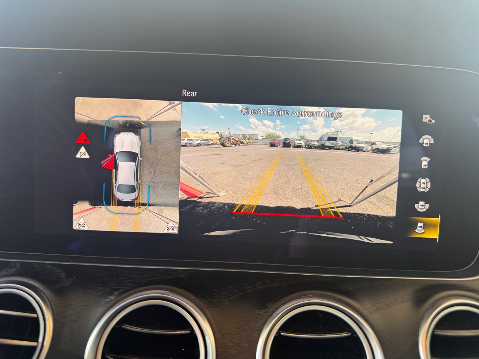 Used 2022 Mercedes-Benz E 350 Sedan image 17