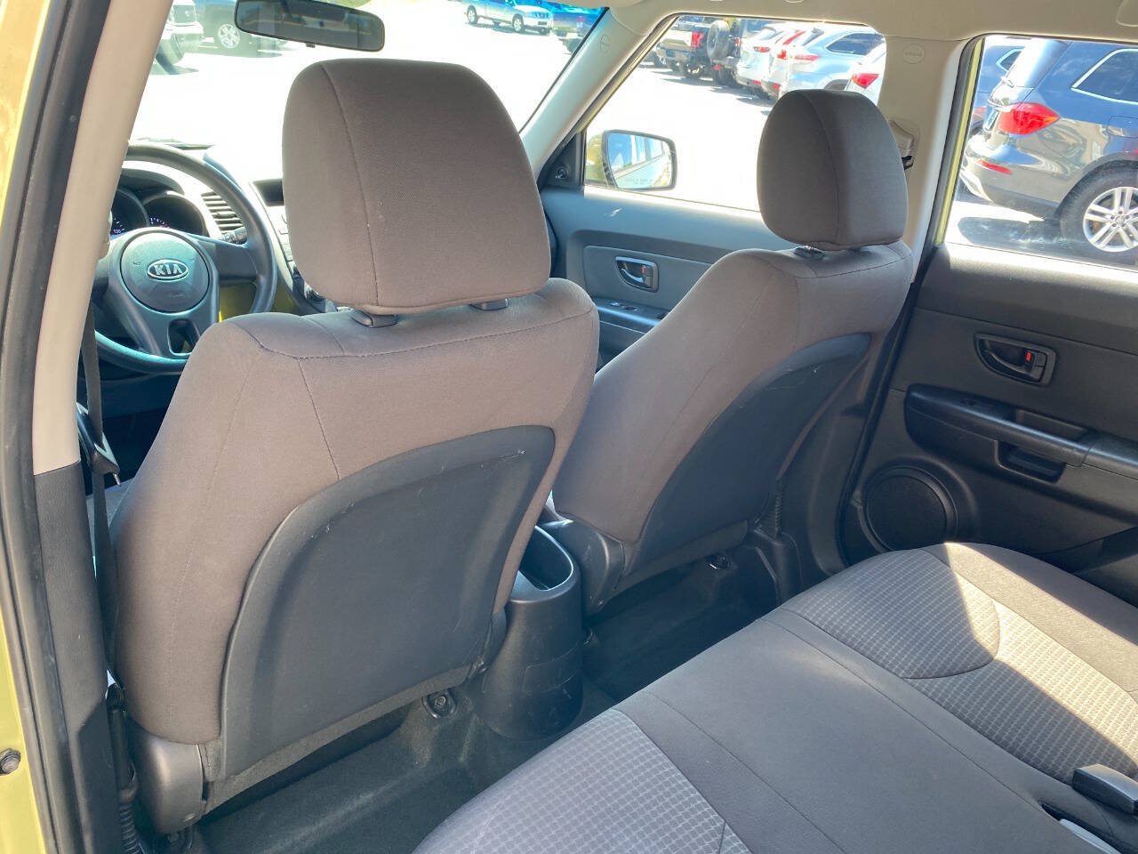 Used 2012 Kia Soul FWD image 17
