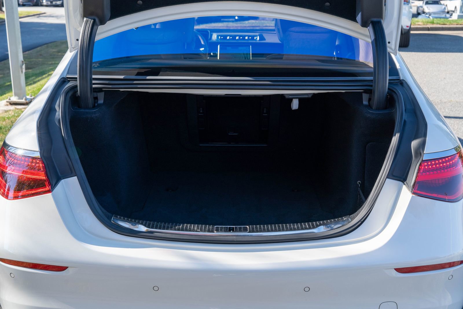 Used 2022 Mercedes-Benz S 580 4MATIC Sedan image 13