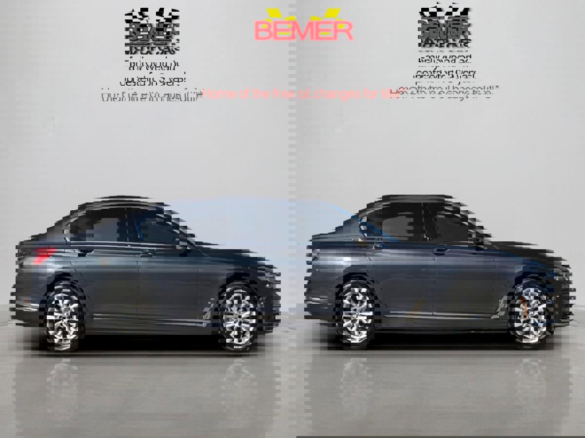 Used 2019 BMW 740i xDrive image 6