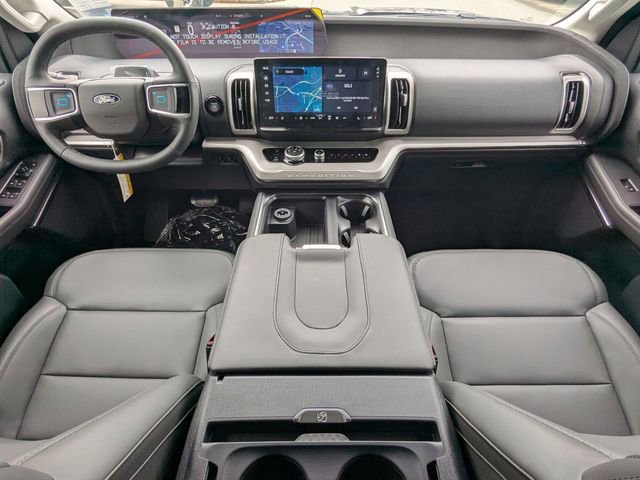 New 2026 Ford Expedition Active image 15