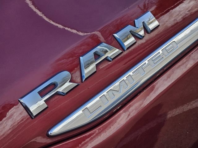 Used 2023 RAM 1500 Limited AWD/4WD image 10