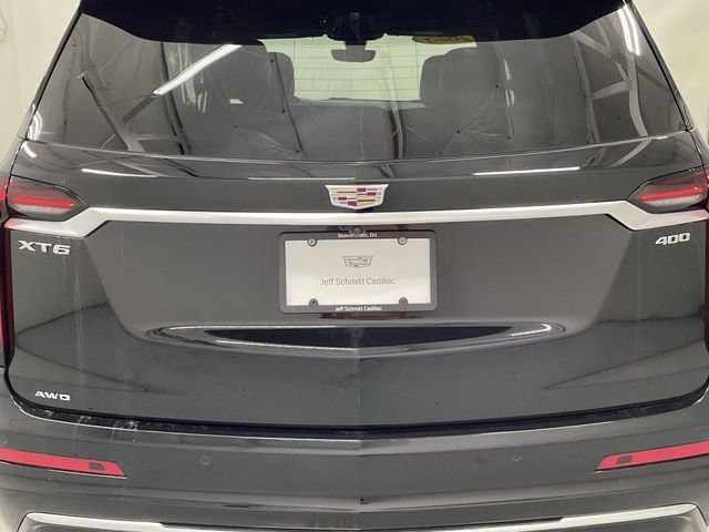 Certified 2025 Cadillac XT6 Premium Luxury w/ Platinum Package image 18