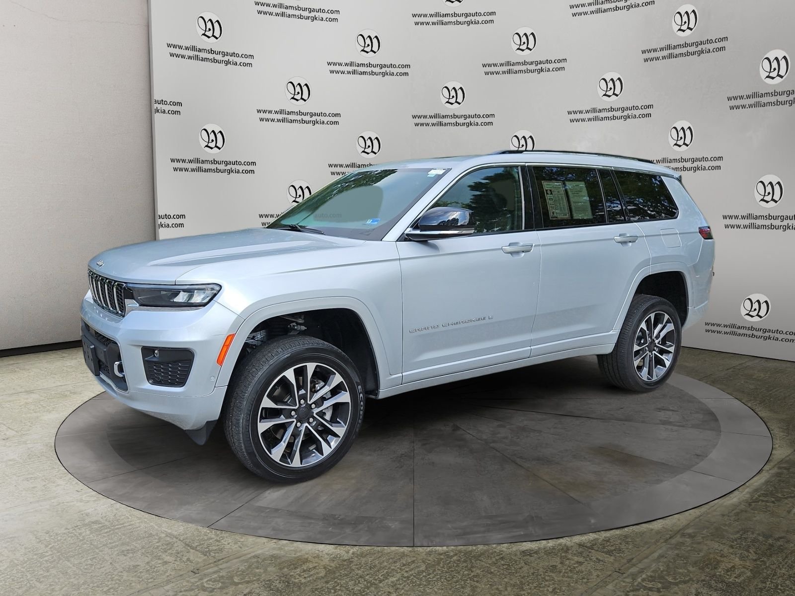 Used 2021 Jeep Grand Cherokee L Overland w/ Luxury Tech Group IV