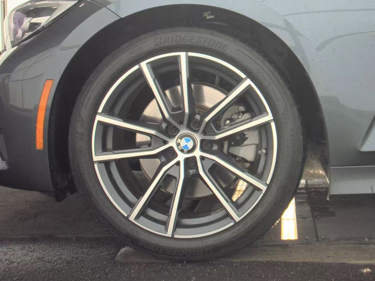 Used 2019 BMW 330i Sedan image 11