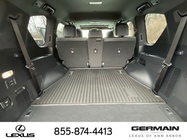 New 2026 Lexus LX 600 4WD w/ Premium Package image 23