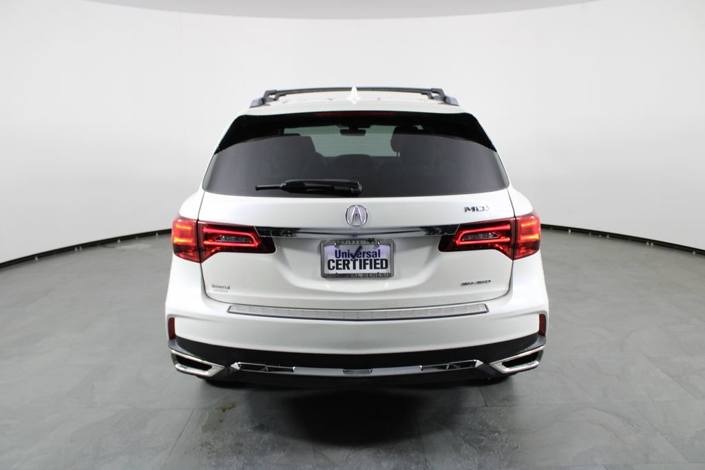Used 2017 Acura MDX w/ Technology Package AWD/4WD image 10