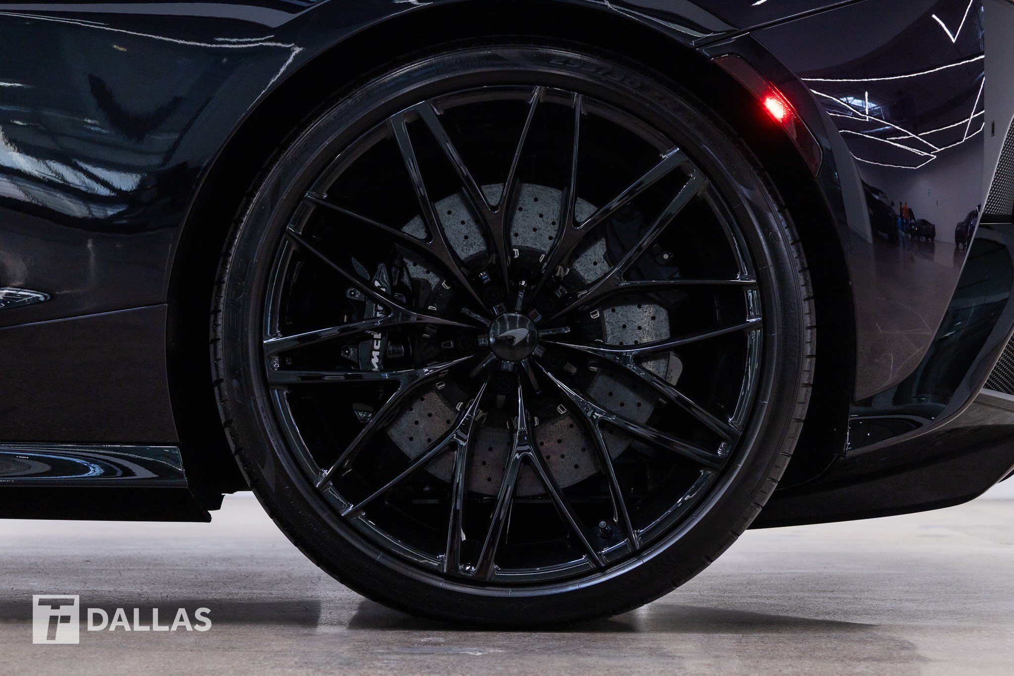 Used 2025 McLaren GTS RWD image 9