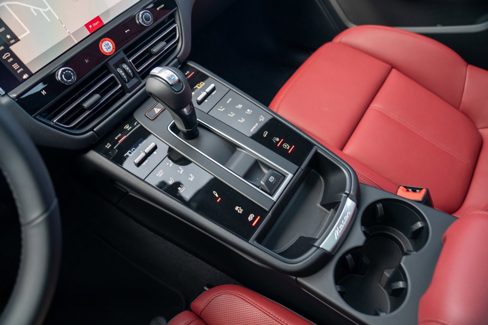 New 2026 Porsche Macan S AWD/4WD image 21