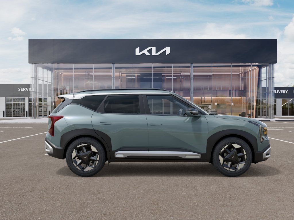 New 2027 Kia Seltos EX w/ EX Panoramic Sunroof Package AWD/4WD image 7