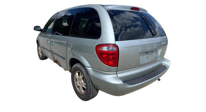 Used 2003 Dodge Caravan Sport FWD image 3