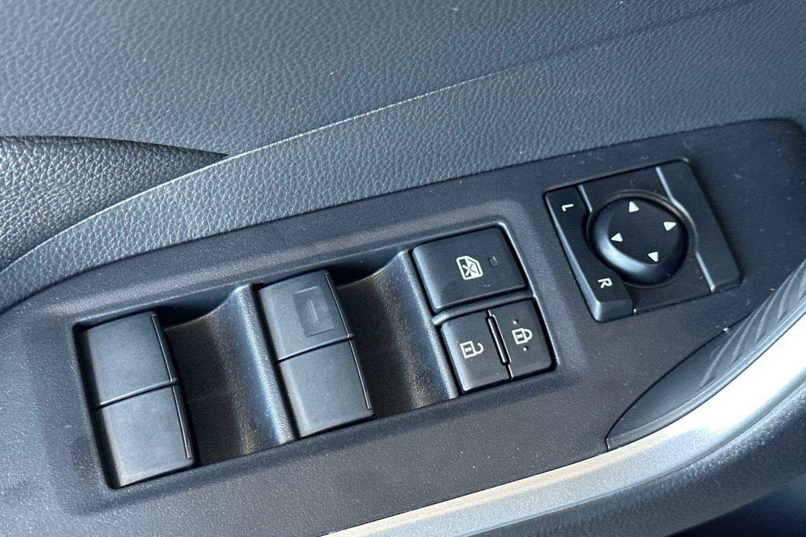 Certified 2025 Toyota RAV4 LE image 14