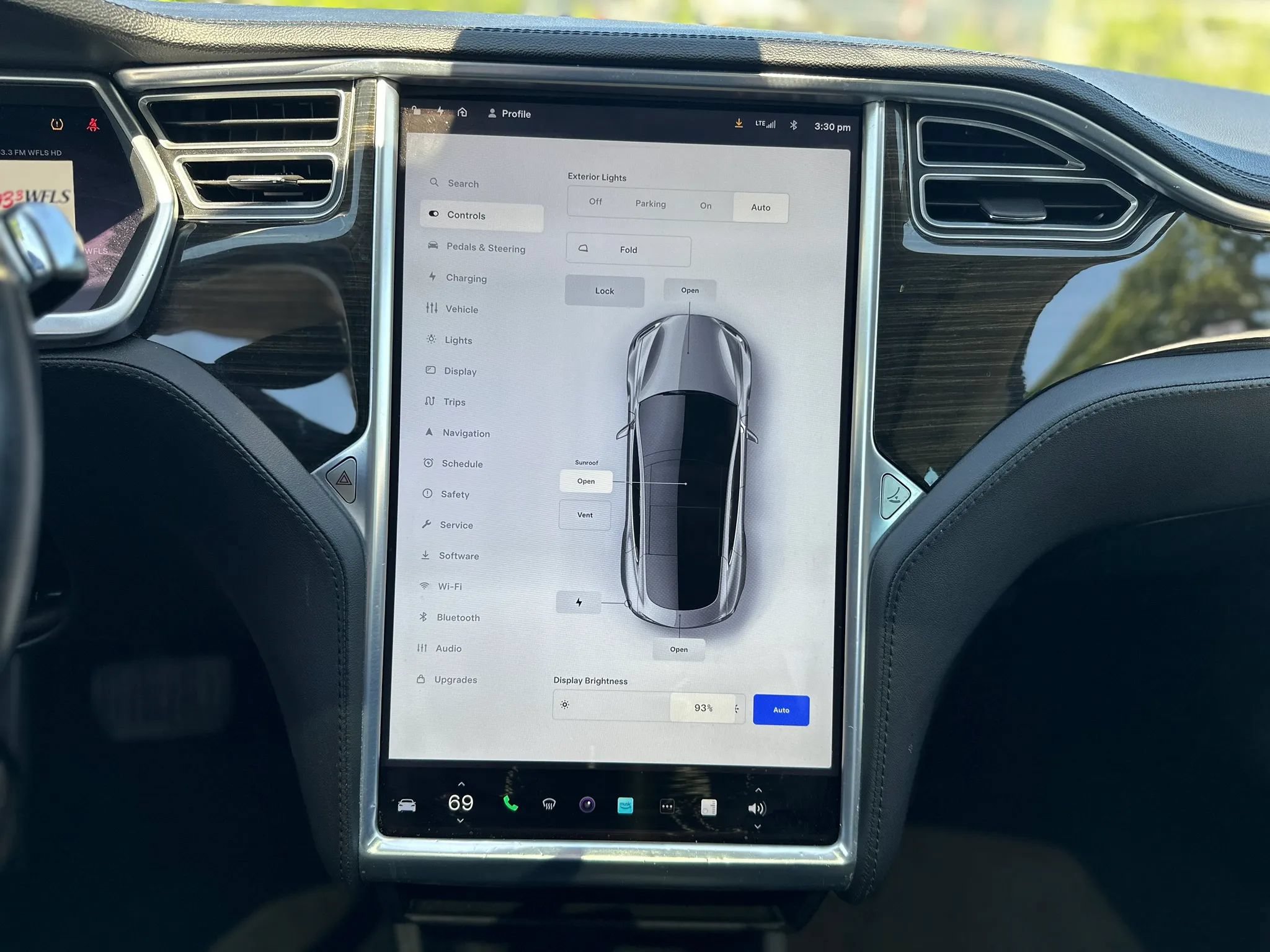Used 2014 Tesla Model S P85 RWD image 30