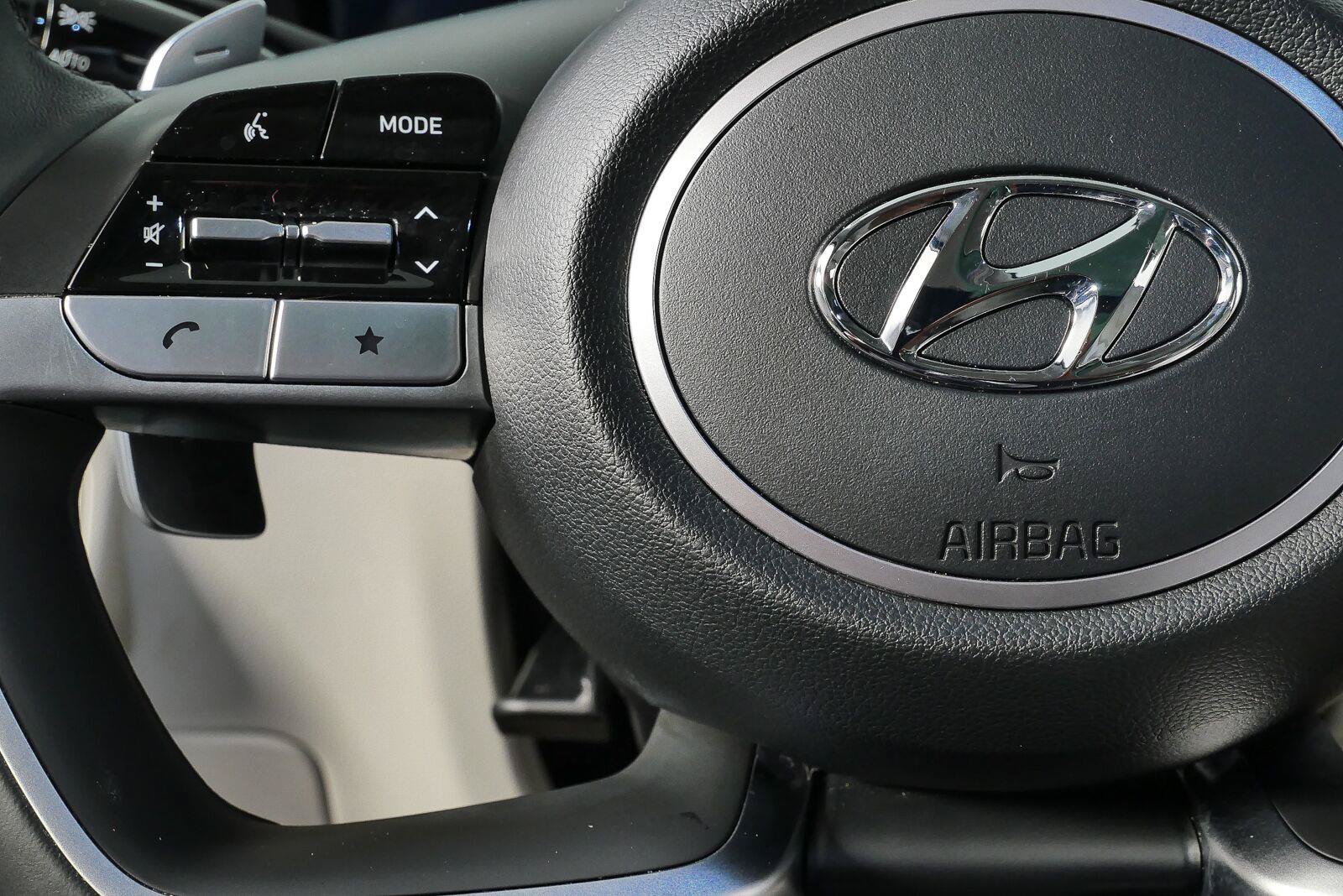 Used 2024 Hyundai Tucson Limited AWD/4WD image 18