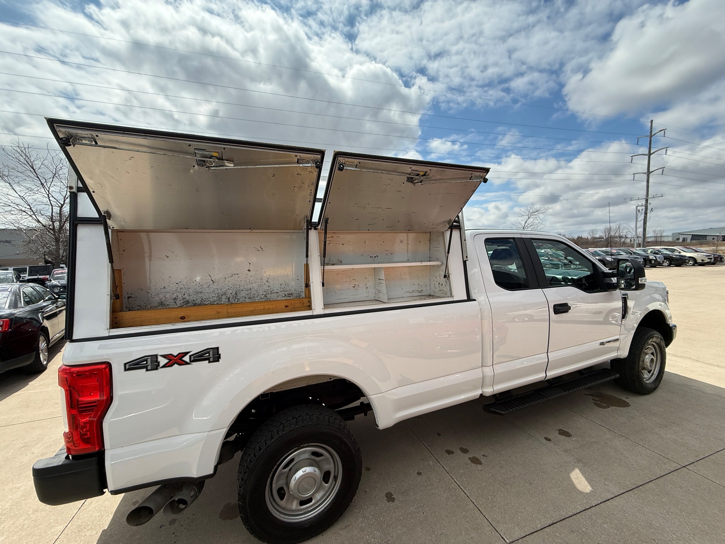 Used 2017 Ford F350 XL w/ Power Equipment Group AWD/4WD image 8