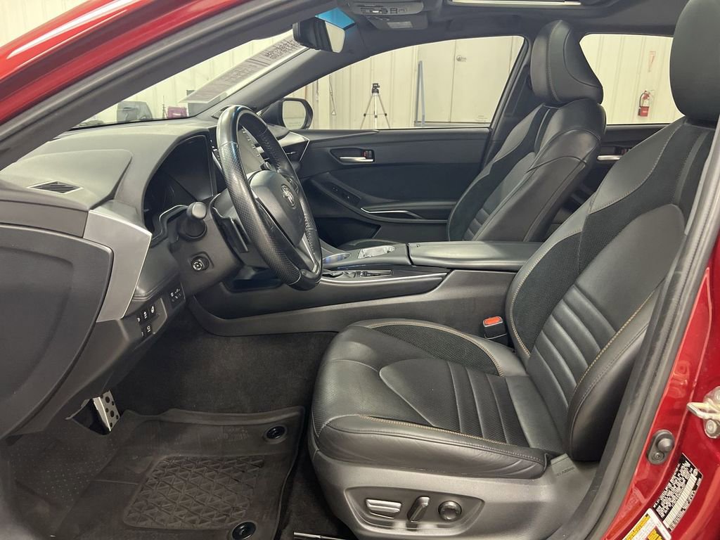 Used 2019 Toyota Avalon Touring w/ Advanced Safety Package FWD image 19