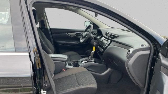 Used 2021 Nissan Rogue Sport S FWD image 19