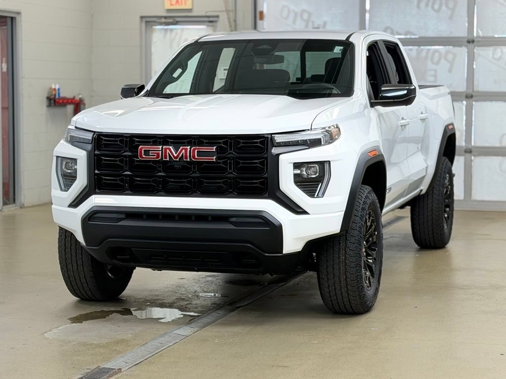 New 2026 GMC Canyon Elevation w/ Technology Package AWD/4WD image 3