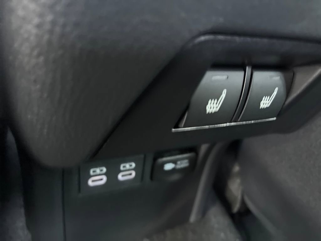 New 2026 Toyota Prius Plug-In Hybrid image 40