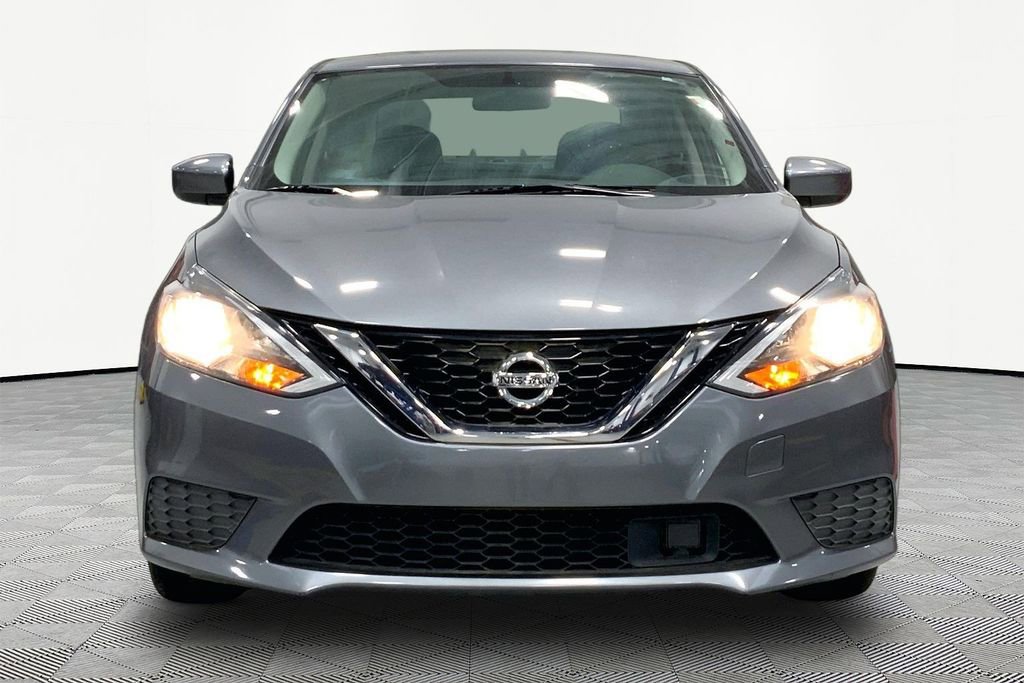 Used 2019 Nissan Sentra SV w/ Special Edition Package FWD image 2