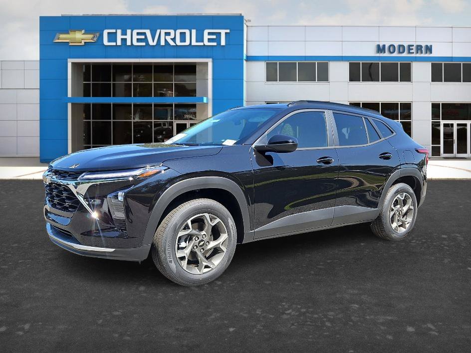 New 2026 Chevrolet Trax LT FWD image 1