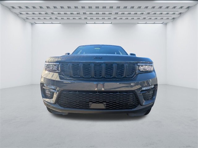 New 2025 Jeep Grand Cherokee Limited w/ Black Appearance Package image 2