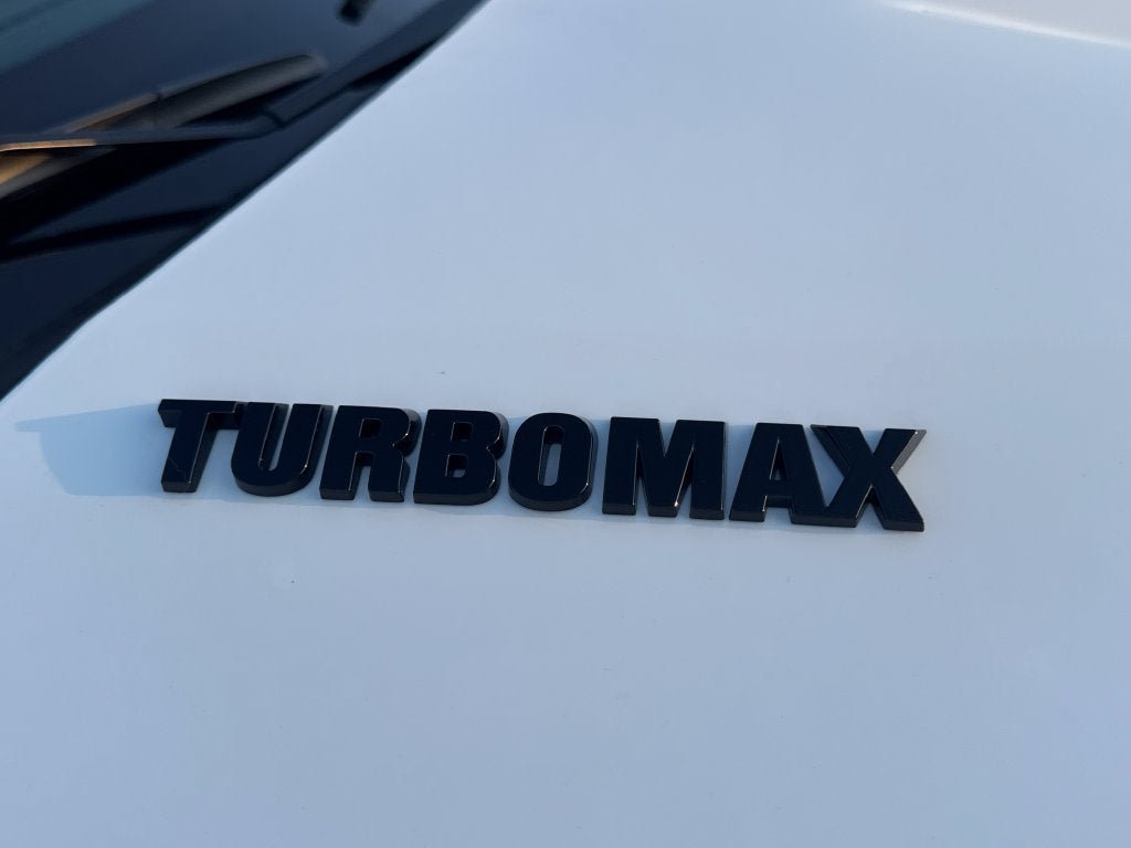New 2026 Chevrolet Silverado 1500 Custom w/ Turbomax Blackout Package AWD/4WD image 10