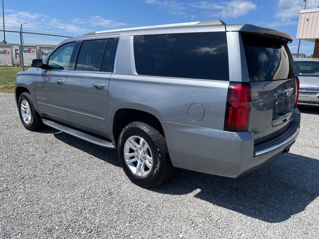 Used 2018 Chevrolet Suburban Premier AWD/4WD image 9