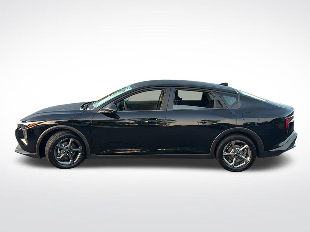 Used 2025 Kia K4 FWD image 4