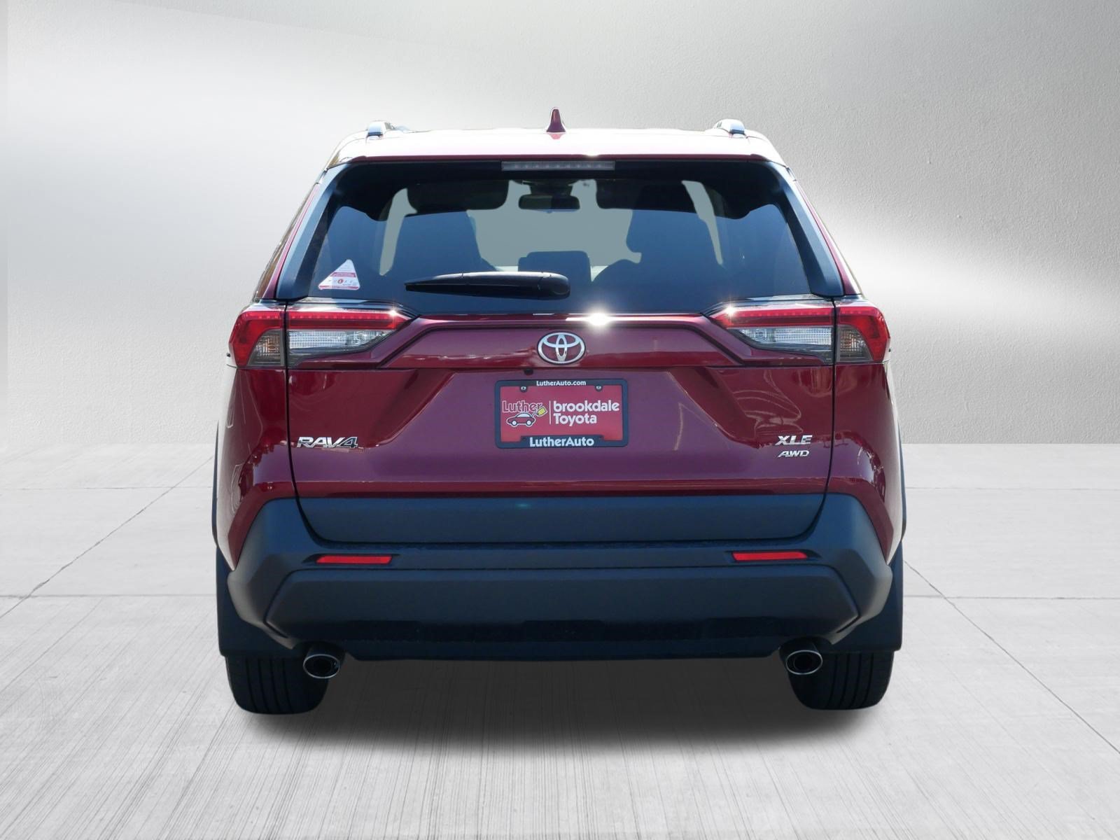 Certified 2021 Toyota RAV4 XLE Premium AWD/4WD image 5