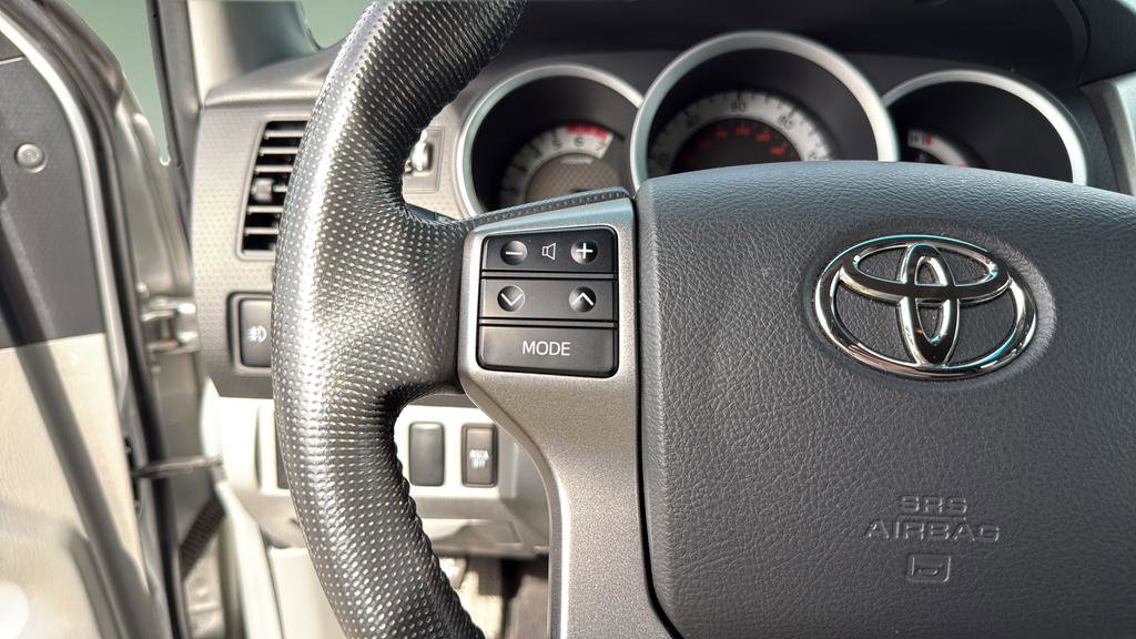Used 2013 Toyota Tacoma 4x4 Double Cab w/ Limited Pkg image 20