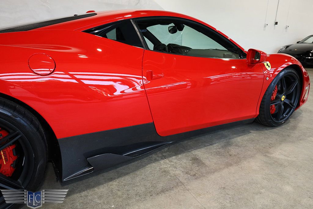 Used 2014 Ferrari 458 Speciale image 12