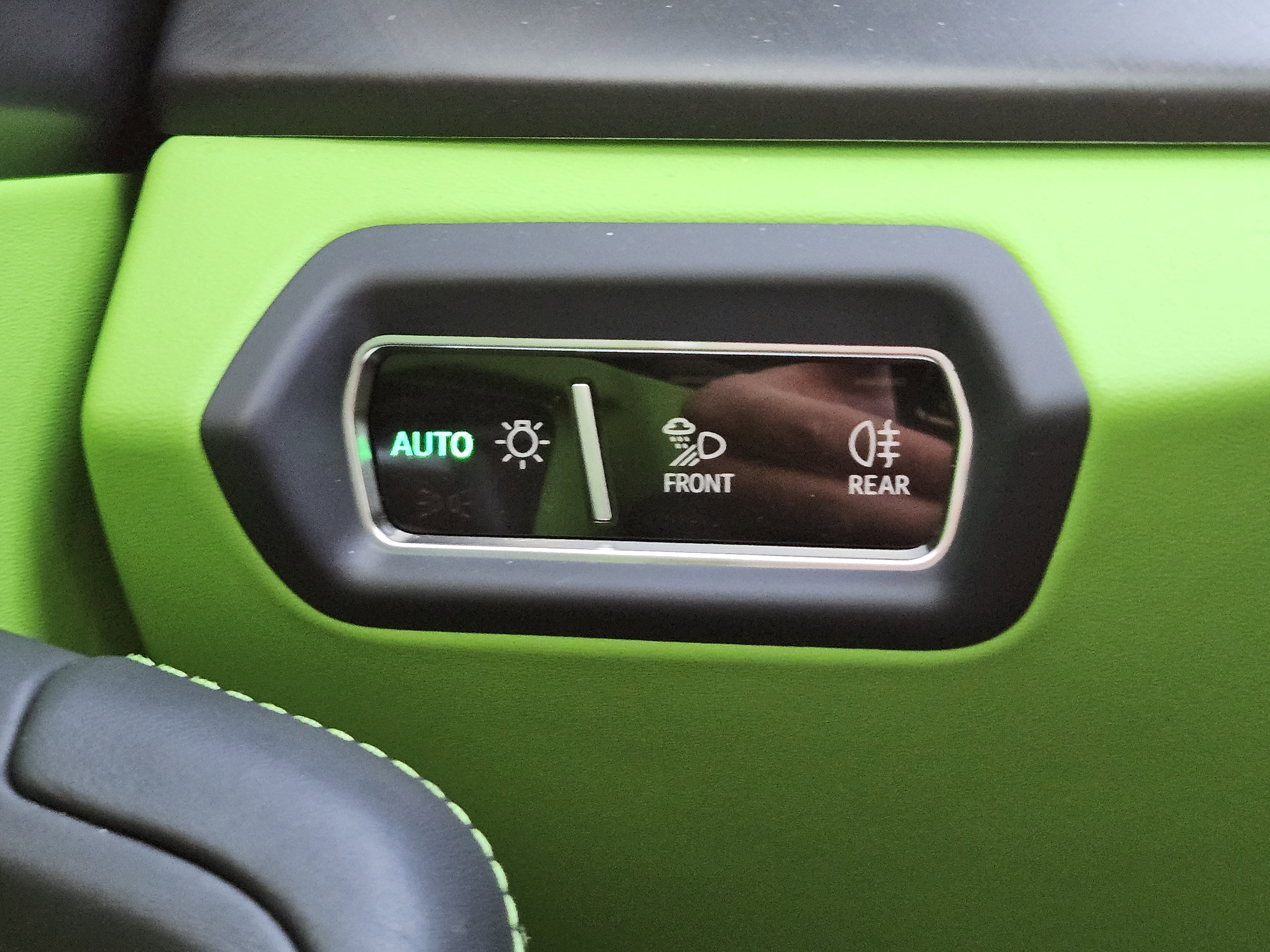 Used 2021 Lamborghini Urus image 24