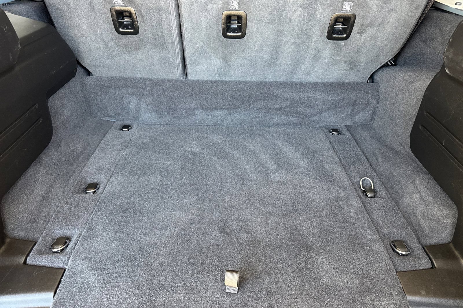 Used 2025 Jeep Wrangler Unlimited Sahara AWD/4WD image 15