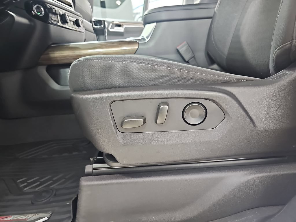 Certified 2024 Chevrolet Silverado 1500 LT Trail Boss w/ Convenience Package II AWD/4WD image 34