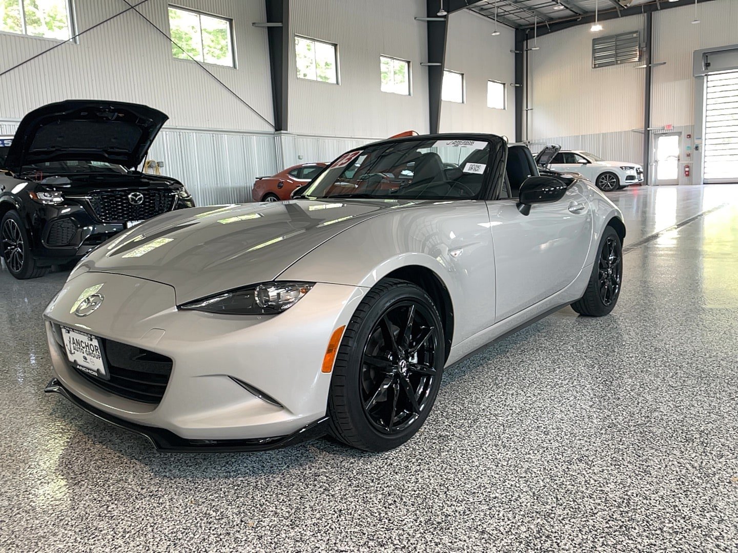 Used 2023 MAZDA MX-5 Miata Club RWD image 4