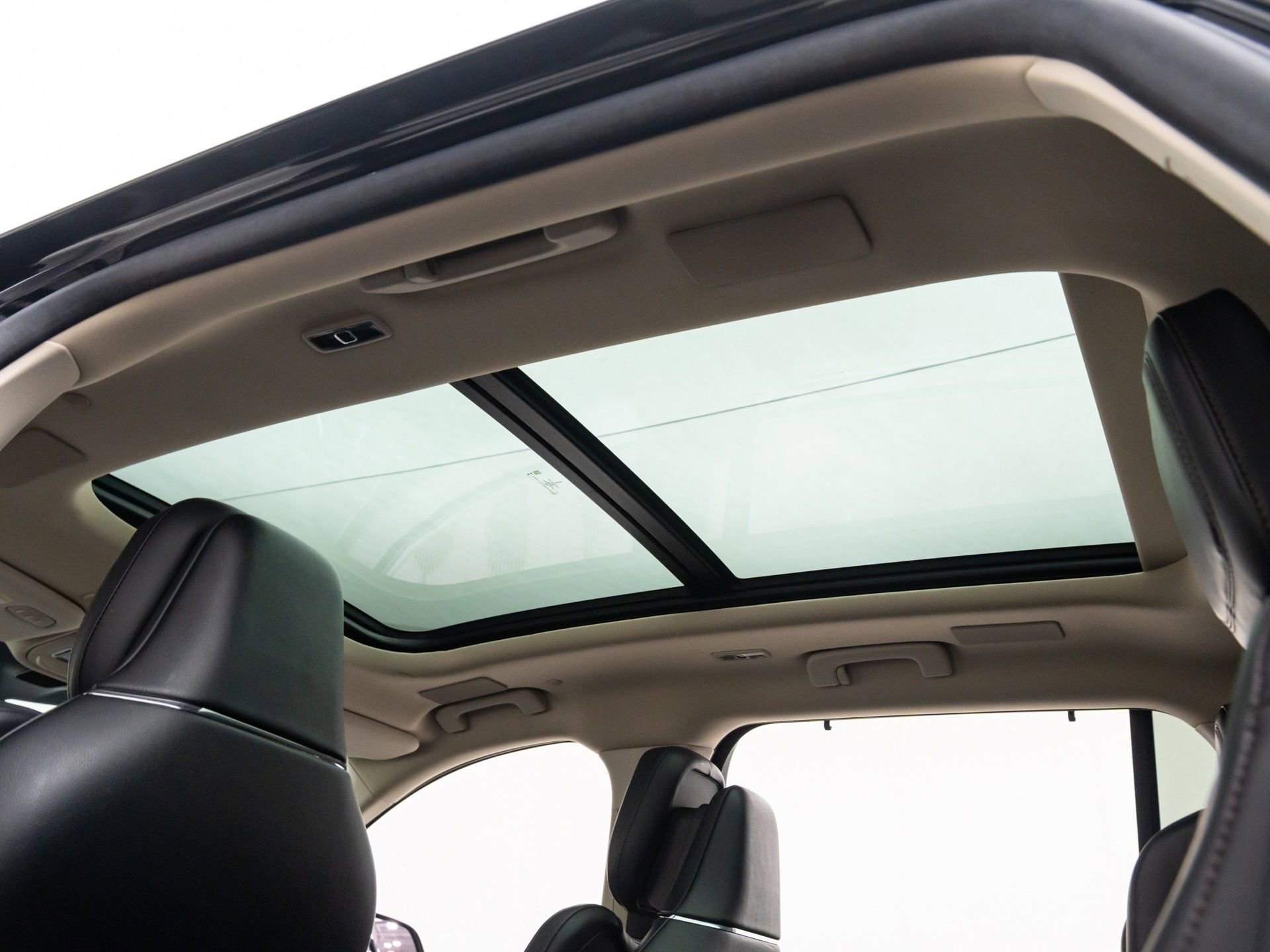 Used 2023 Lincoln Aviator Reserve w/ Equipment Group 201A image 20