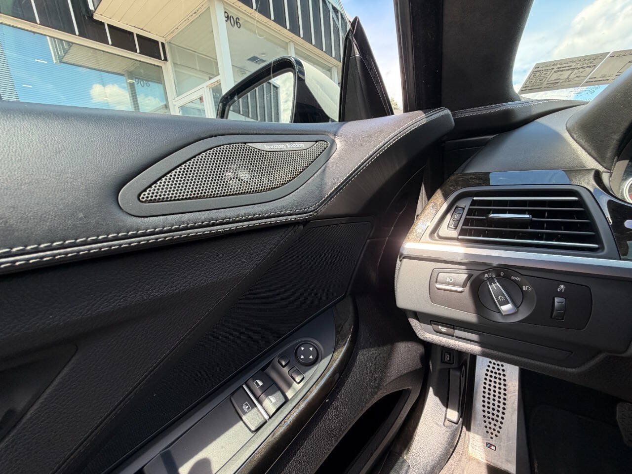 Used 2016 BMW 640i xDrive Coupe w/ M Sport Edition AWD/4WD image 28